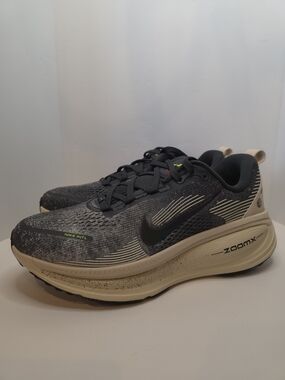 Nike Vomero 18 Oatmeal Black Anthracite Volt (IH4114 140) M8-W9.5
